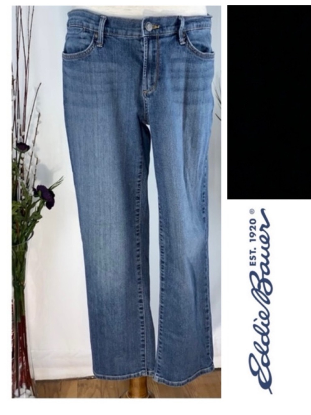 Eddie Bauer denim blue Boyfriend Crop Jeans.